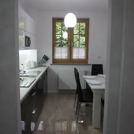 Red Flowers * Szklarska Poręba