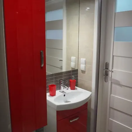 Red Flowers Szklarska Poręba